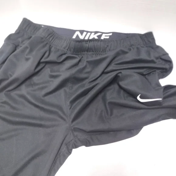 Nike pants Dri-Fit lite weight black tapered legs  Size: large - Picture 4 of 8